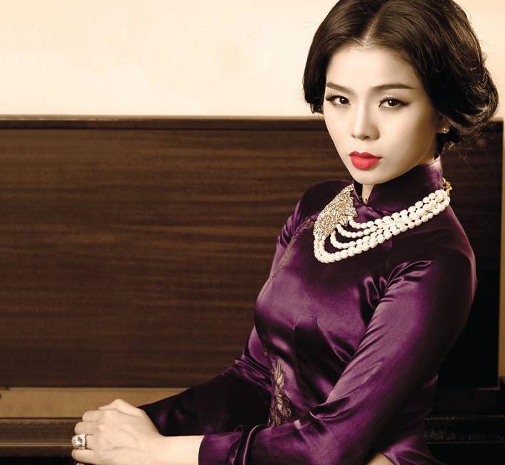 Le Quyen hop tac doc quyen voi Zing hinh anh