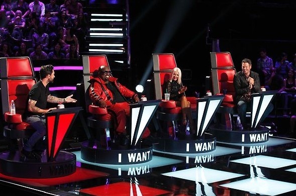 4 HLV The Voice My dong loat quay ghe nong chi sau 10 giay hinh anh
