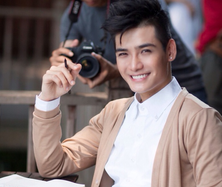 Tran Tung Anh tung MV nua nam sau on ao voi clip nong hinh anh