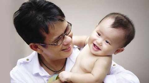 Duc Huy chia se ve hon nhan voi vo kem 43 tuoi hinh anh