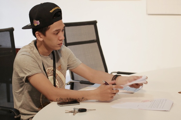 Tronie quay clip xin loi Ngo Thanh Van, chinh thuc tach 365 hinh anh