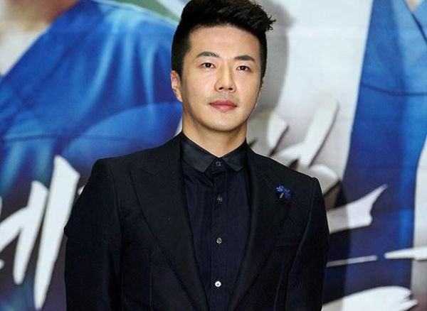 Kwon Sang Woo so het hon khi bi vo bat ban xe hinh anh
