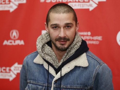 Sao phim 'Transformer' bi danh giua duong hinh anh