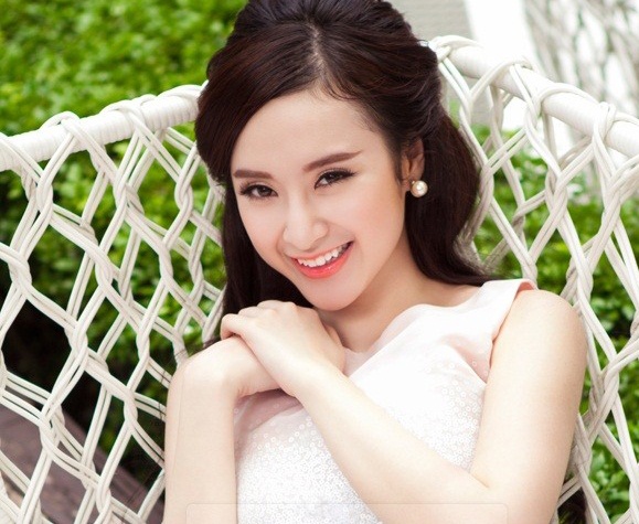 Angela Phuong Trinh tro lai voi hinh anh xinh nhu cong chua hinh anh