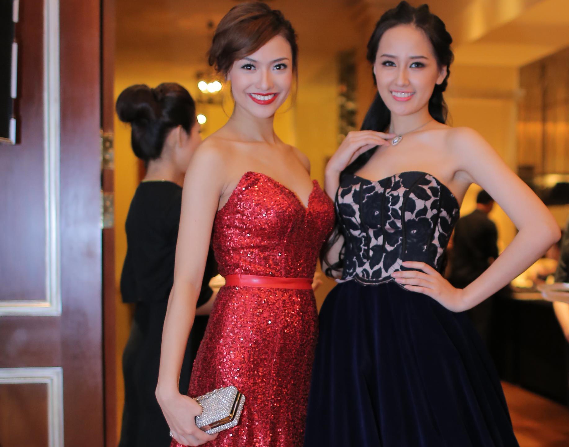 Hong Que do sac voi Mai Phuong Thuy hinh anh