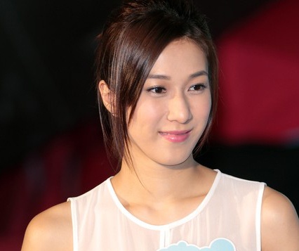 Chung Gia Han: 'Toi da san sang lam Thi Hau TVB' hinh anh