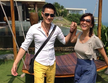 MC Ky Duyen cung ban trai tung tang dao bien Nha Trang hinh anh