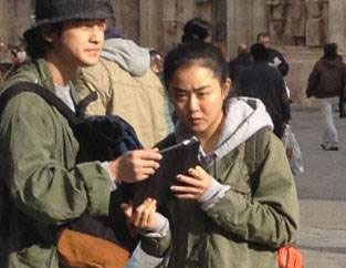 Anh can mat Kim Bum - Moon Geun Young o chau Au hinh anh