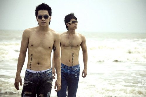 The Men - tu mo dau trao luu khoe than den style lich lam hinh anh