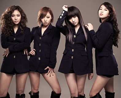 So phan chim noi 4 nhom nhac my nhan 'lai' hot nhat Kpop hinh anh