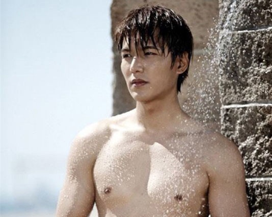 Lee Min Ho dai thang nho vai Kim Tan hinh anh