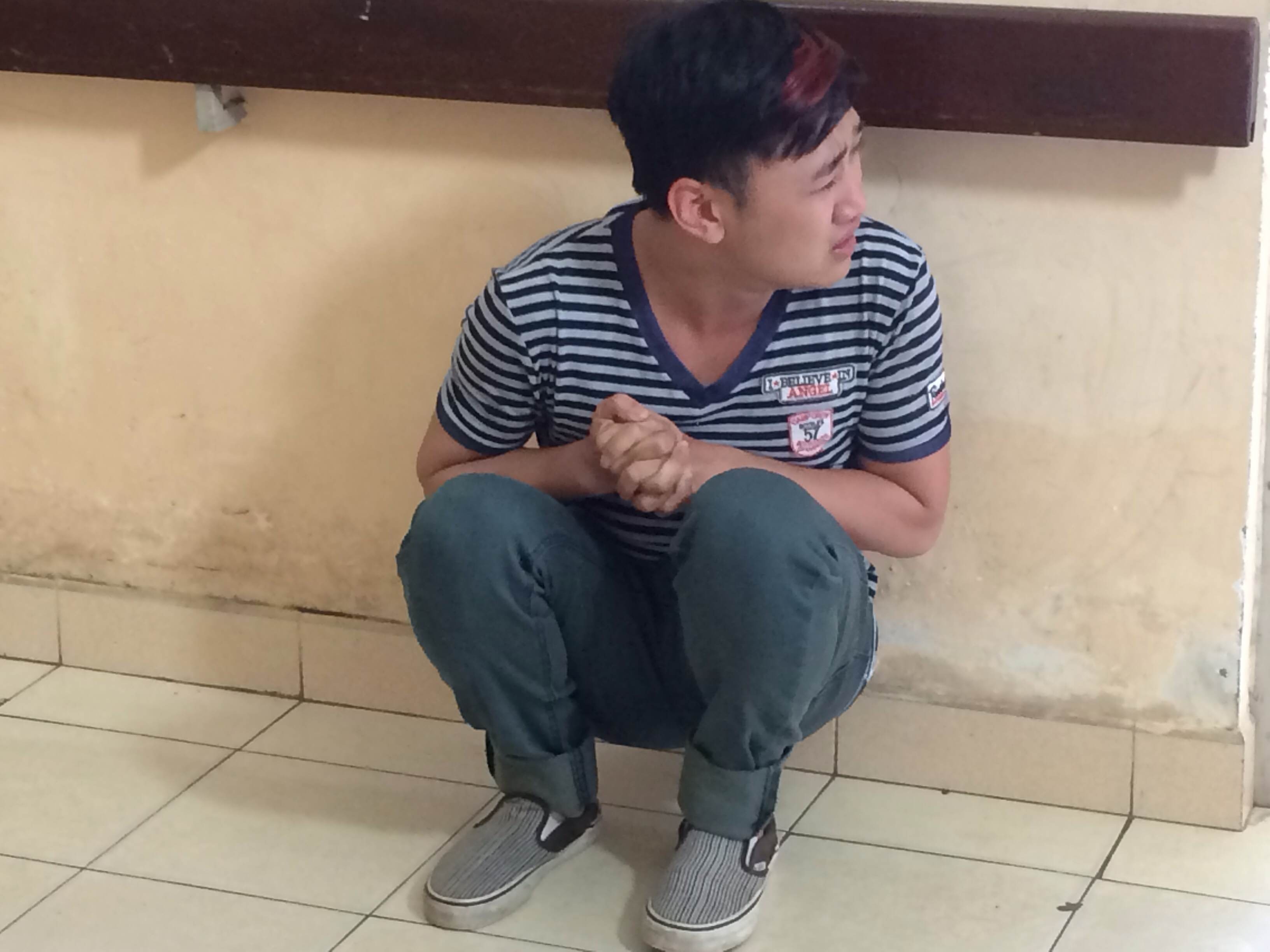 Don Nguyen ngoi dua tuong khoc suot muot hinh anh