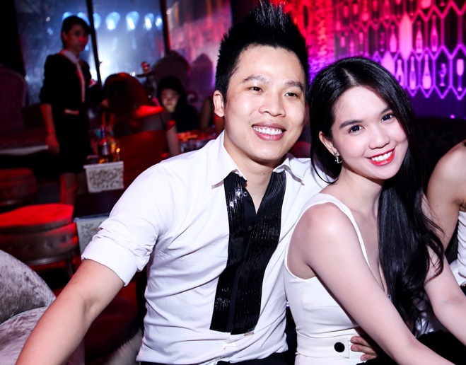 Ong bau Khac Tiep tinh tu om eo Ngoc Trinh hinh anh