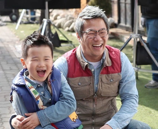 Thu nhap 'khung' cua sao nhi Han hinh anh