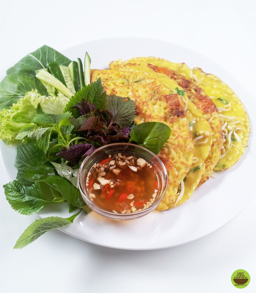 Bánh xèo. Ảnh: www.vietfoodfriends.cz.