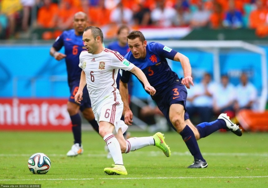 Một thất bại cay đắng ngay trận đầu ra quân.