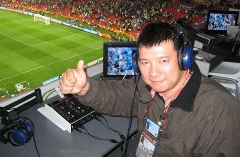 Bình luận viên Quang Huy.