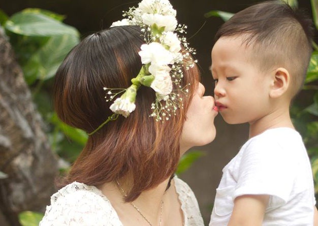 Hanh phuc khi co me de yeu thuong hinh anh