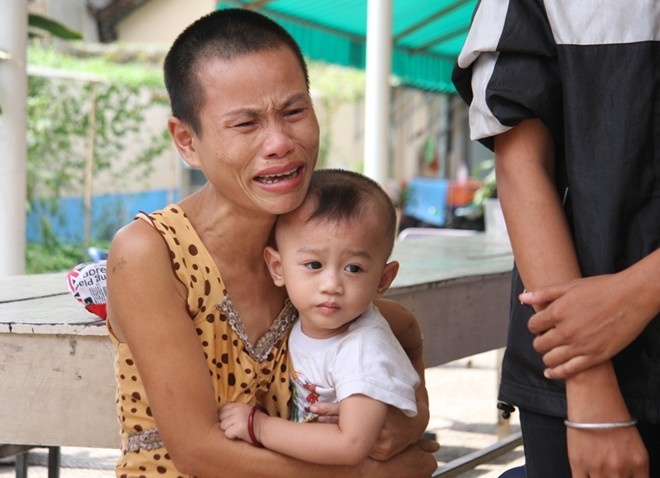 ‘Vo con nguoi phat com tu thien bi dam chet se ra sao?’ hinh anh