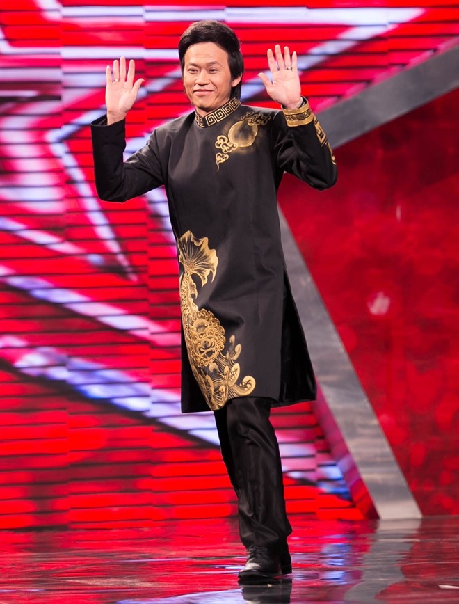 Danh hài Hoài Linh.