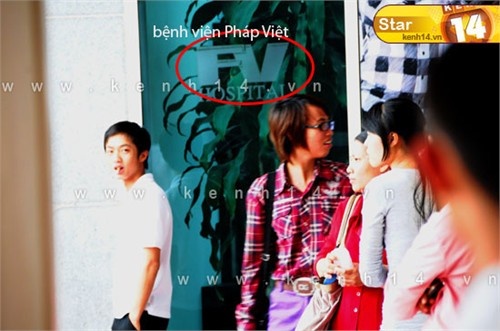 cậu con trai của nữ ca sĩ chân dài và Cường Đô la đã chào đời vào 11 giờ hôm qua, ngày 21/6.