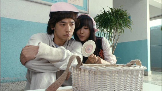 Sao Han xau xi nhung dang yeu tren man anh hinh anh