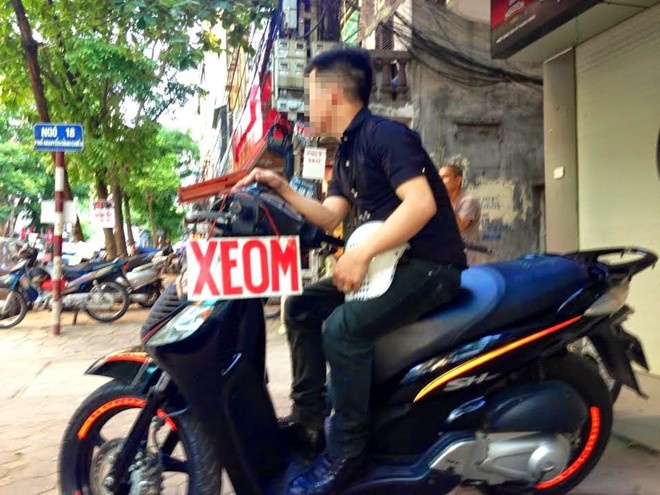 Vi sao nguoi di xe SH chiu nhieu thanh kien? hinh anh