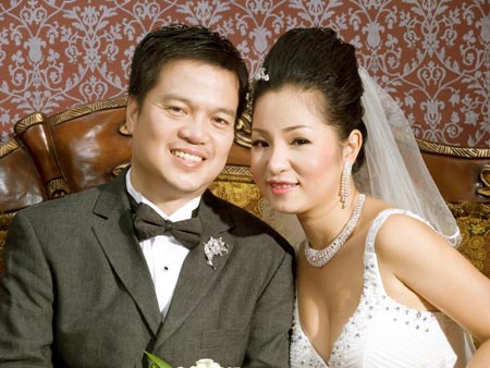 Thuy Nga bi phan ung vi cuoi nguoi nay song cung nguoi khac hinh anh