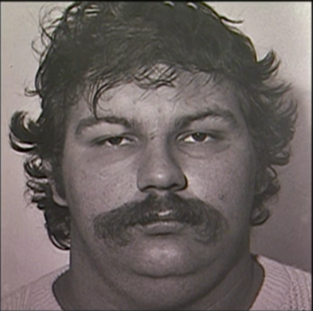 Hé lộ hung thủ vụ giết người ảnh 3 He lo hung thu vu giet nguoi anh 3