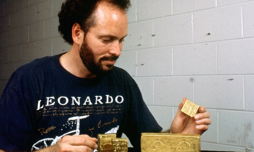 Tu nhan nam giu thong tin ve 'kho bau' lon nhat nuoc My hinh anh