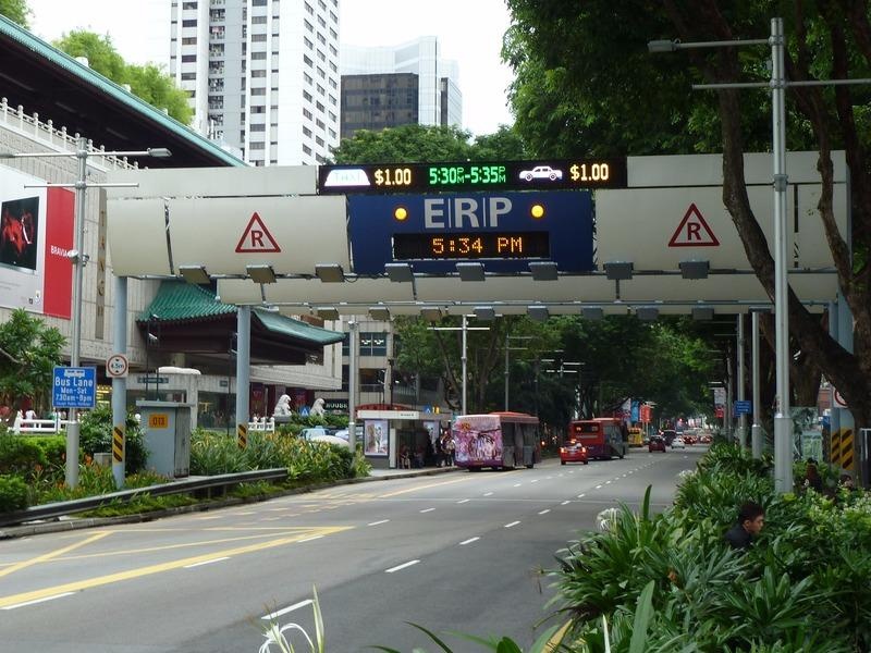 Singapore thu phi oto vao noi do ra sao? hinh anh