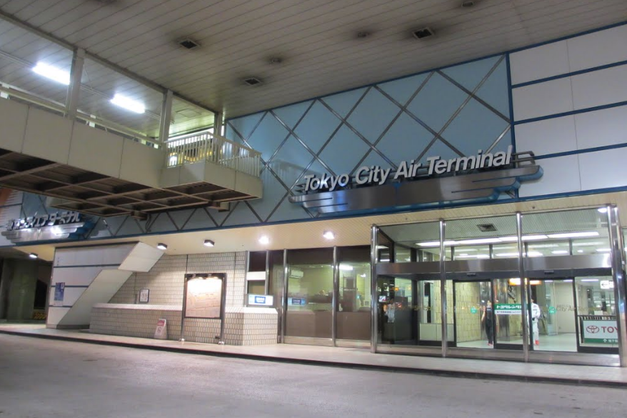 Un tac san bay Tan Son Nhat anh 10