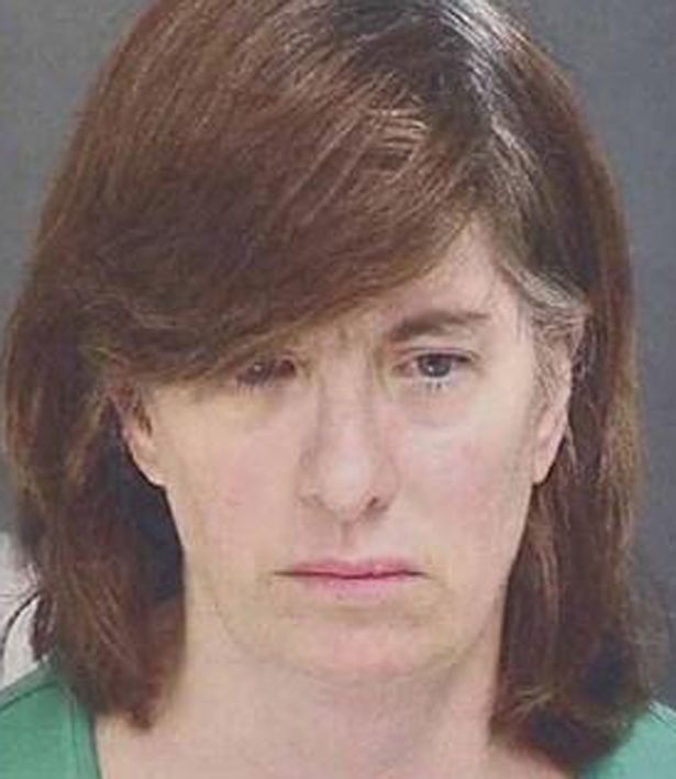 Cô giáo mầm non đánh trẻ ảnh 1 Co giao mam non danh tre anh 1