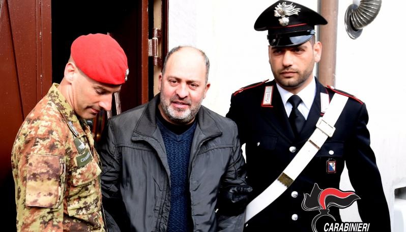 Trum mafia Italy khet tieng sa luoi sau 10 nam chay tron hinh anh