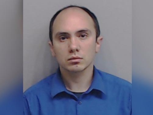 Y ta My bi bat voi cao buoc tan cong tinh duc nu benh nhan hinh anh