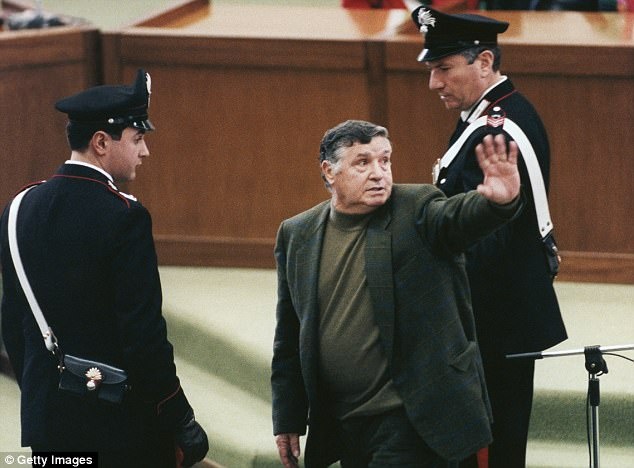 Trùm mafia Italy ảnh 1 Trum mafia Italy anh 1