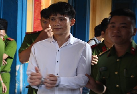 Cha sát hại con trai ảnh 1 Cha sat hai con trai anh 1