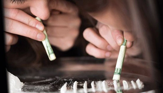 Ben trong 'hang o' san xuat va su dung ketamine o Trung Quoc hinh anh