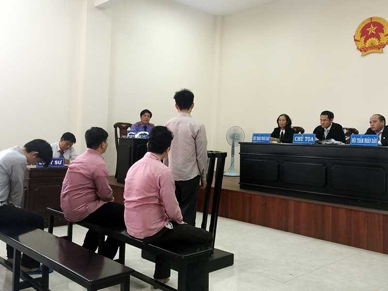 Vu trom kho xu o Binh Chanh anh 1