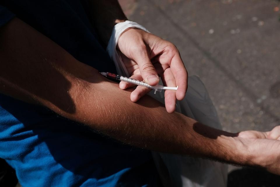 Ổ ma tuý của những người ma tuý ảnh 1 O ma tuy cua nhung nguoi ma tuy anh 1