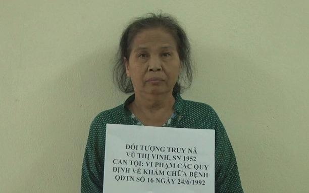 Bat nu y ta vo y lam chet nguoi sau 25 nam lan tron hinh anh