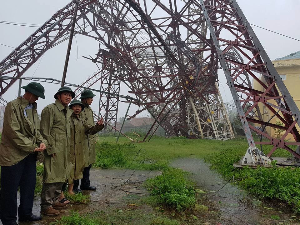 Thiet hai sau bao so 10 anh 2