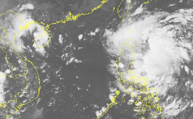 Ap thap nhiet doi di chuyen nhanh, tien vao Bien Dong hinh anh