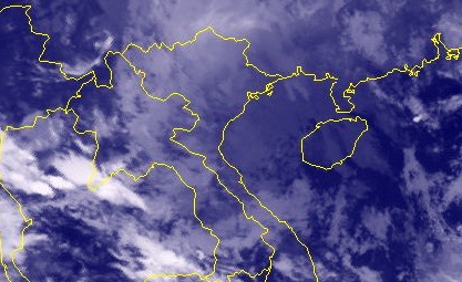 Ap thap nhiet doi tan tren vinh Bac Bo hinh anh