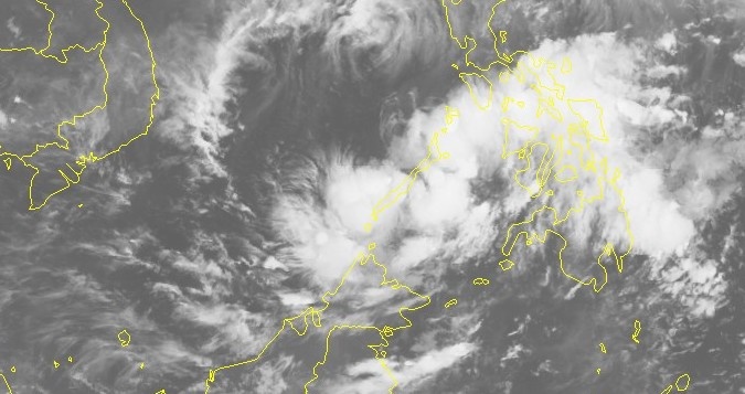 Ap thap nhiet doi tren bien dong anh 2