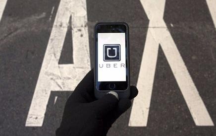 Nan tai xe Uber hiep dam hanh khach: Nhieu nuoc ra lenh cam hoat dong hinh anh