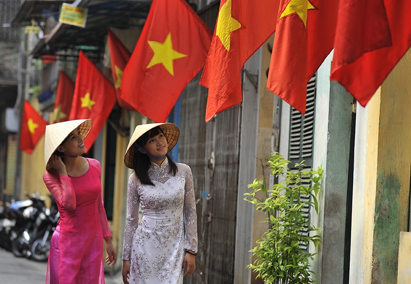 Mua rai rac o ca 3 mien dip Tet Duong lich hinh anh