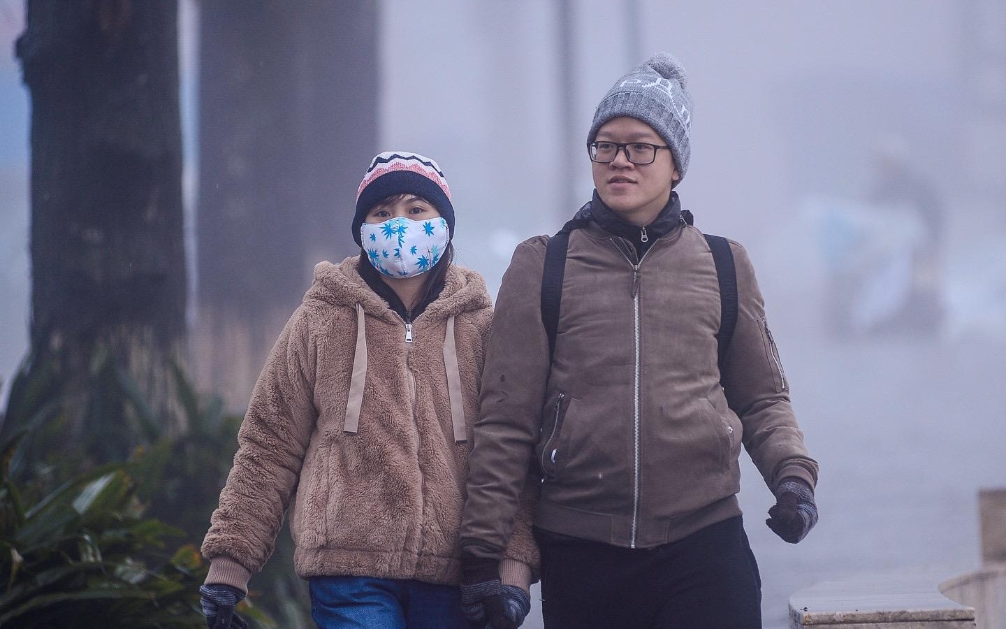 Khong khi lanh suy yeu, mien Bac tro lai nhung ngay mua am hinh anh