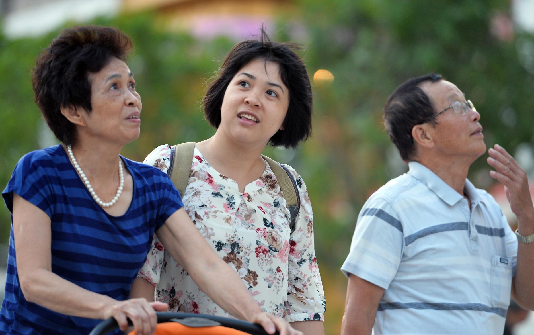Nghi 4 ngay dip le 30/4 hinh anh