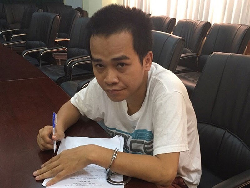 buôn bán bằng giả  ảnh 1 buon ban bang gia anh 1